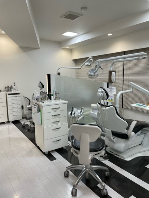 歯科医院での折れたワイヤー修復の流れについて 矯正ワイヤーがおれた場合の流れ