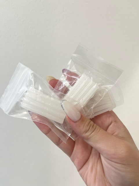 出っ歯　矯正　痛みを和らげる　冷やす　矯正ワックス　保護
