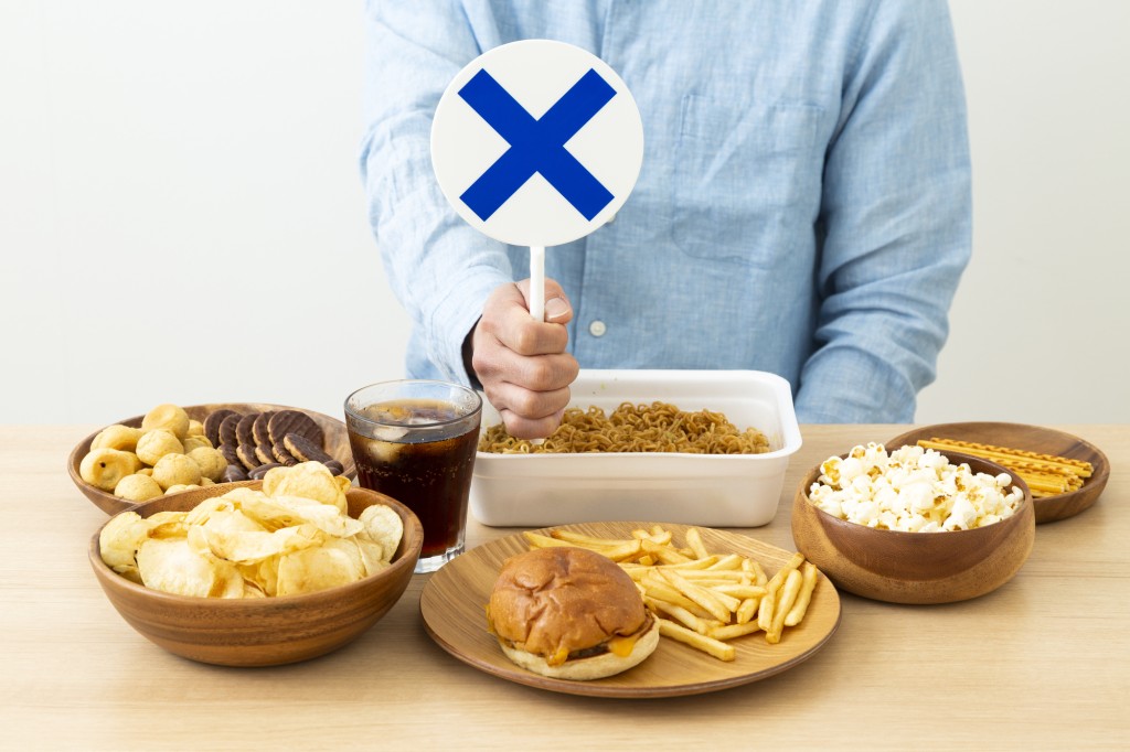 矯正ワイヤーが折れない為の再発防止のポイント　矯正ワイヤーを折らない為にできることは食事を気を付ける